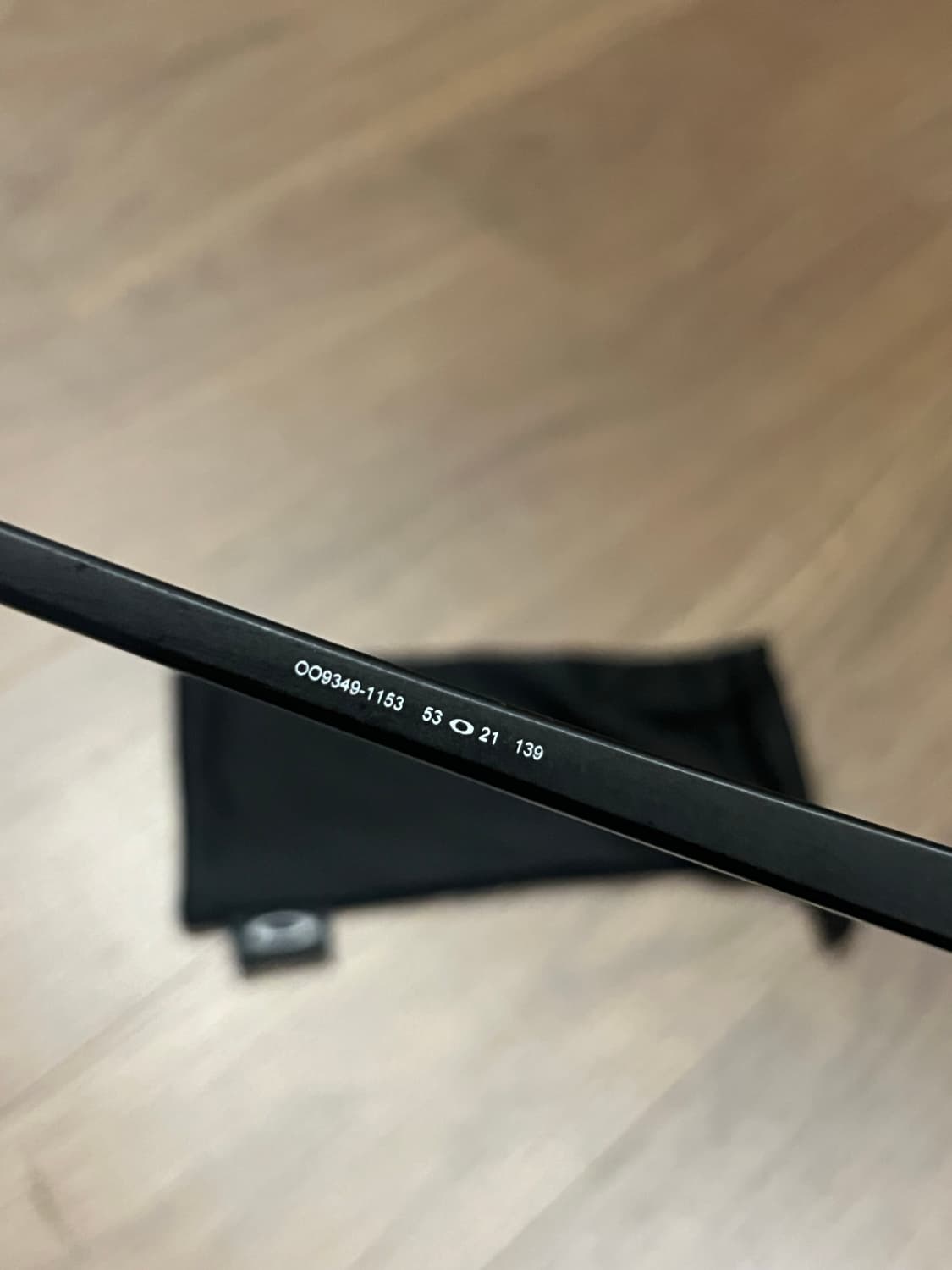 오클리 래치 블랙 이서진 선글라스 상품이미지3