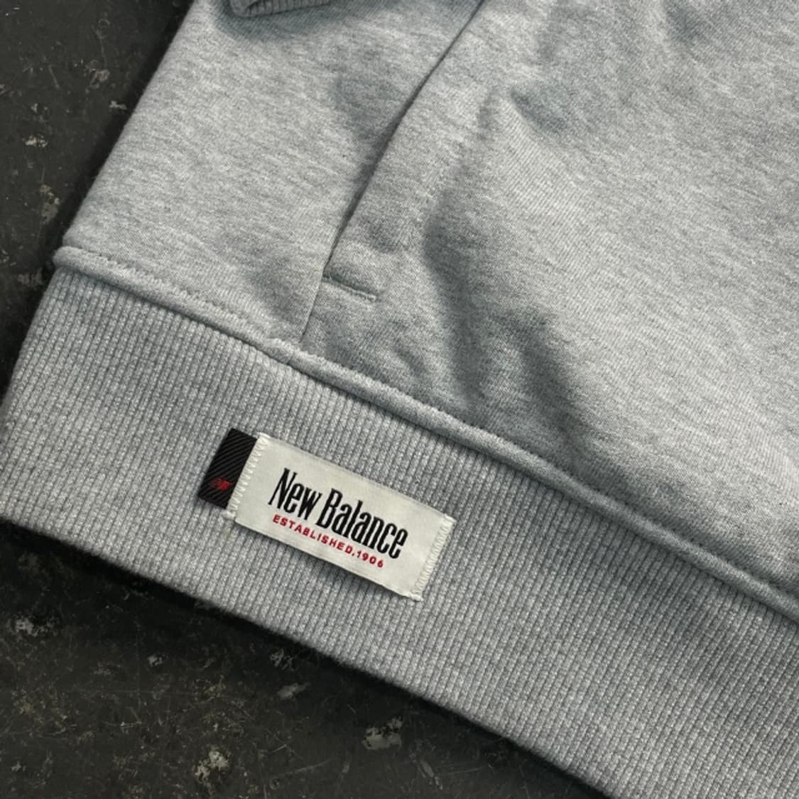 105 뉴발란스 반집업 맨투맨 상품이미지4