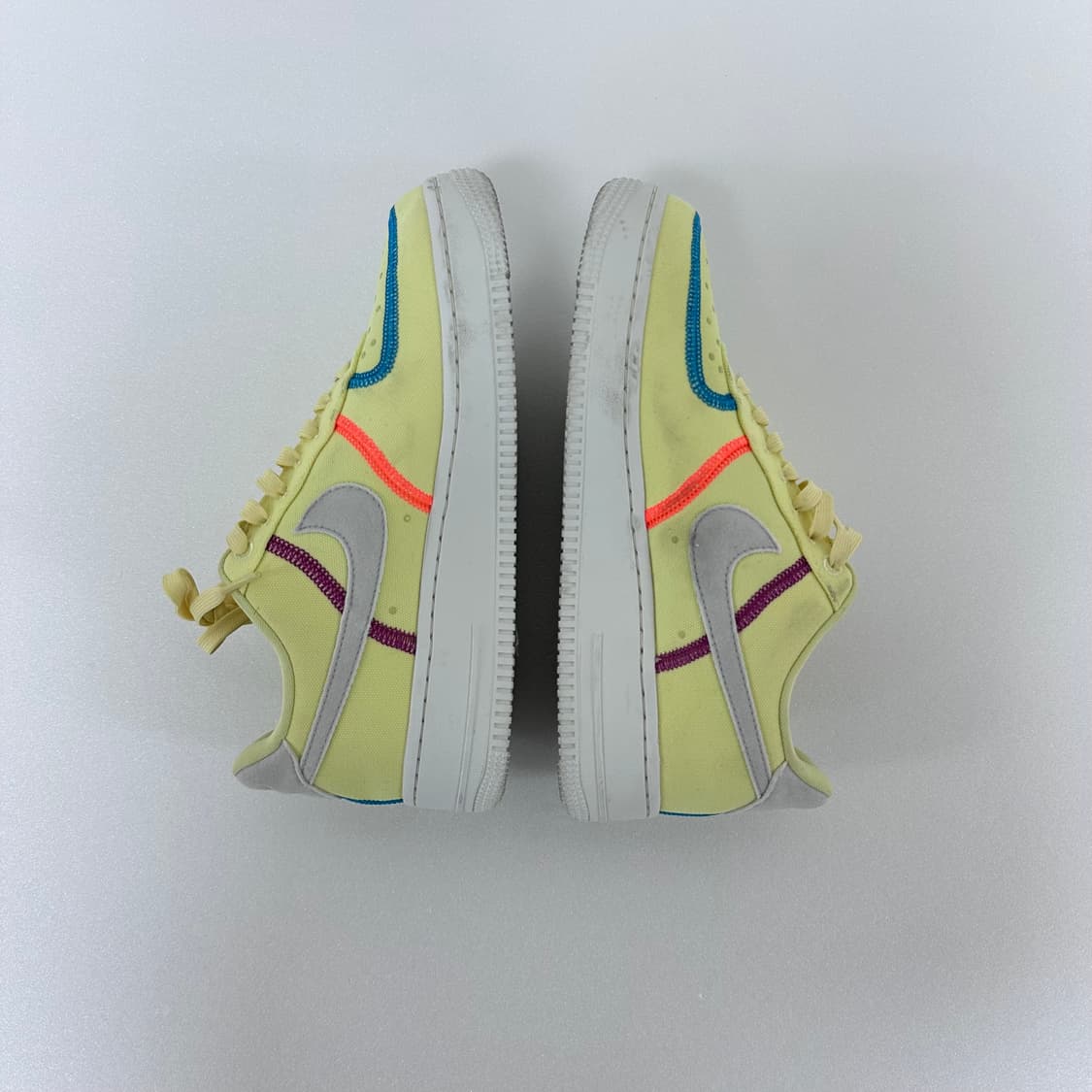 나이키 에어포스 1 LX 캔버스 스니커즈 245 상품이미지5