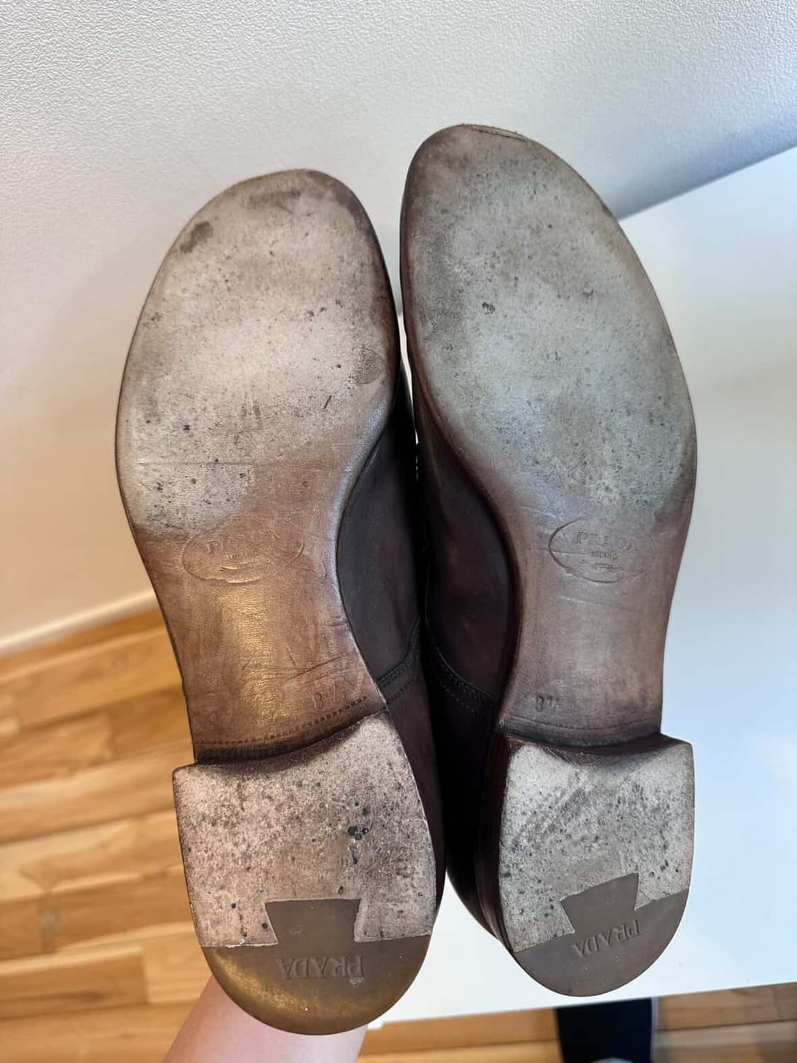 프라다 더비 상품이미지5