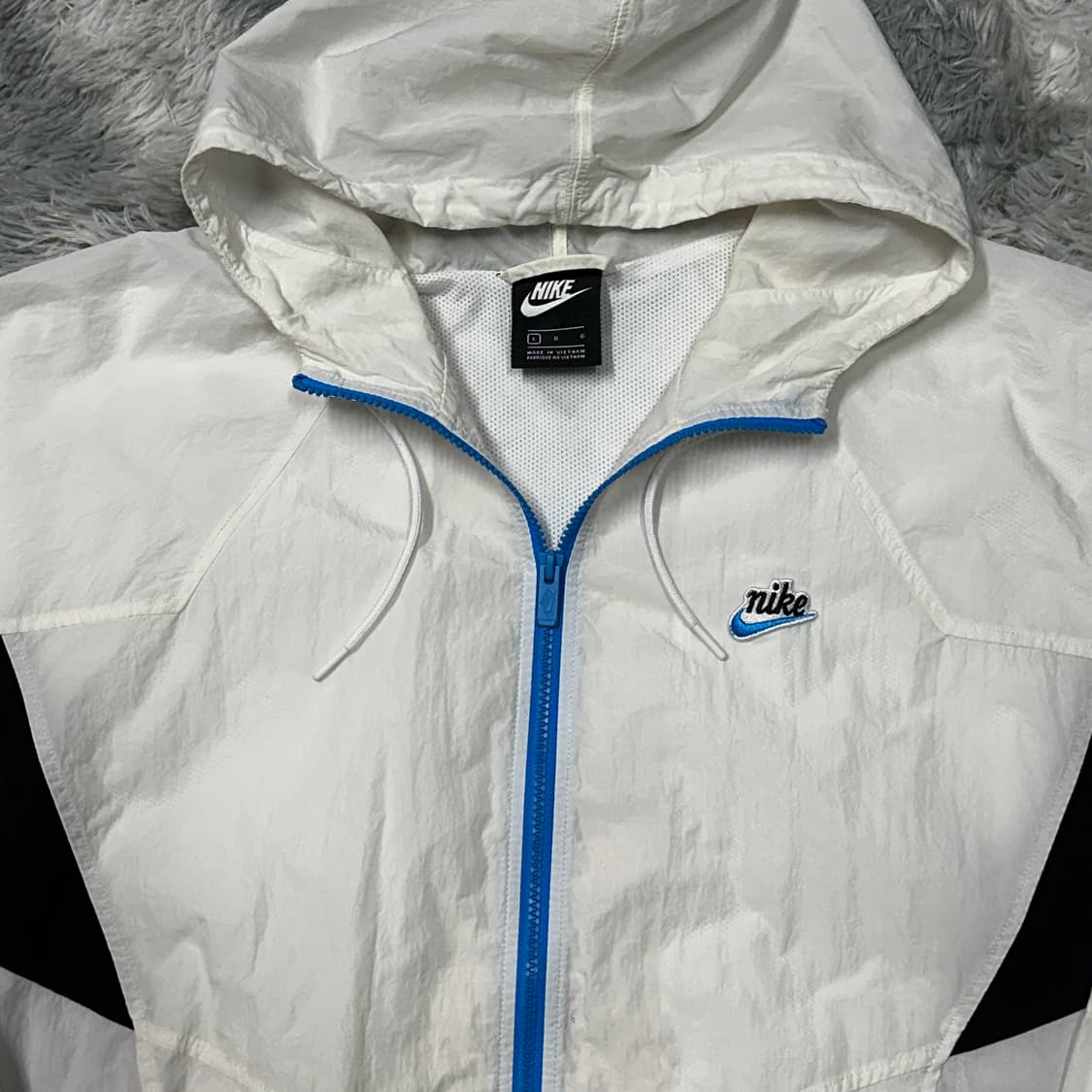 나이키 헤리티지 우븐 윈드러너  상품이미지2