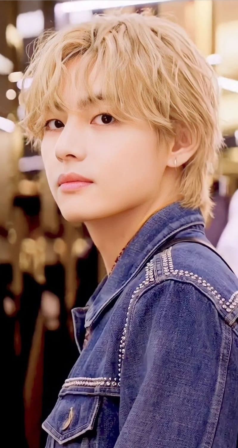 셀린느 오모테산도 리뉴얼 한정 르 팔라스 데님자켓 BTS V착용!! 상품이미지3