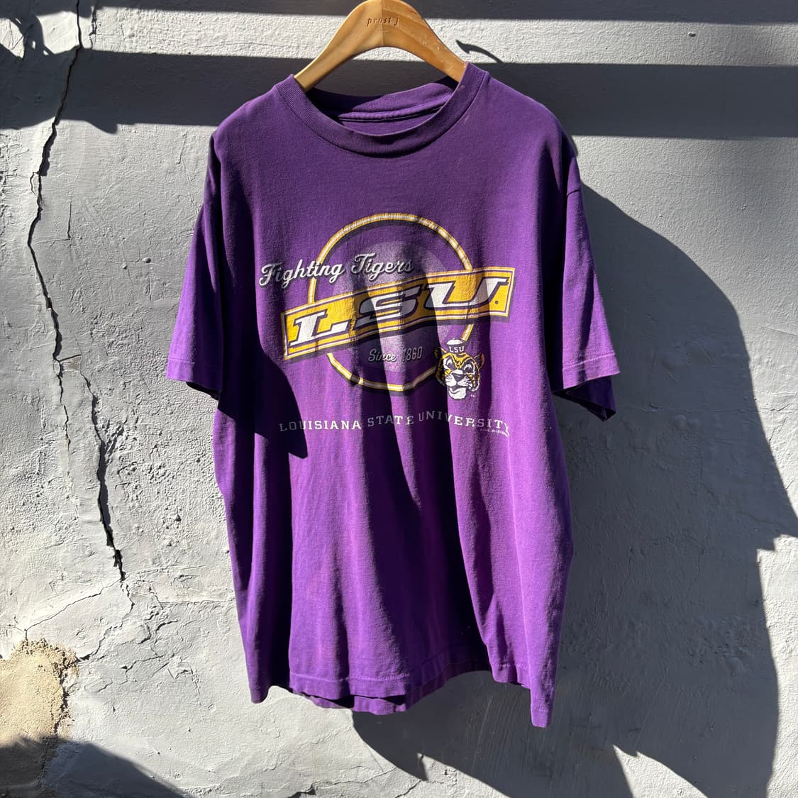 90s LSU 타이거즈 아카이브 페이디드 티셔츠 상품이미지2