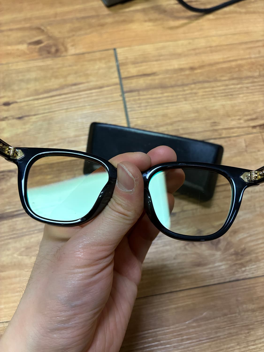 젠틀몬스터 다디오 01 블랙 안경 뿔테 상품이미지6