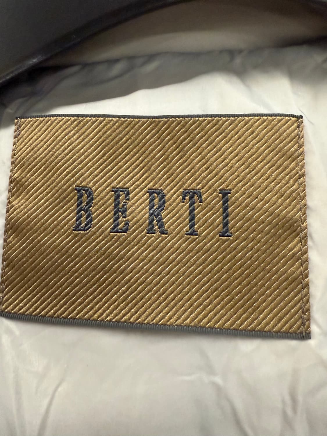 베르띠 구스 후드 롱패딩 F 상품이미지3