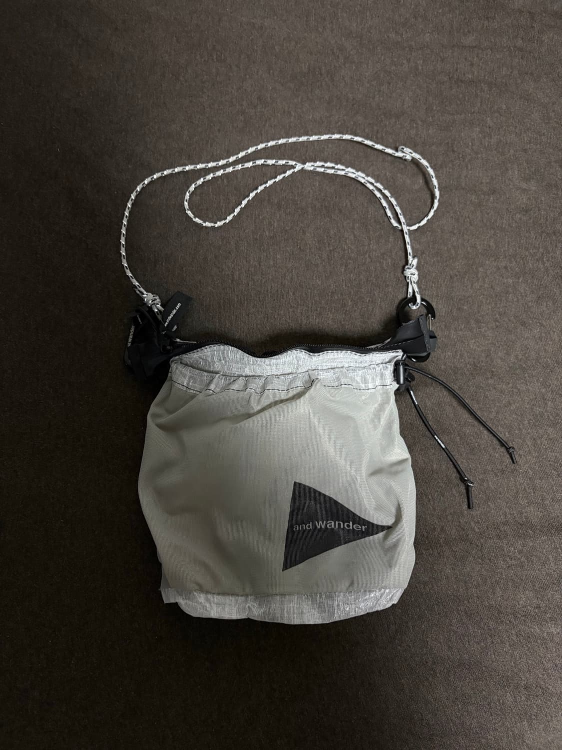 앤드원더 다이니마 UL 사코슈 화이트 상품이미지2