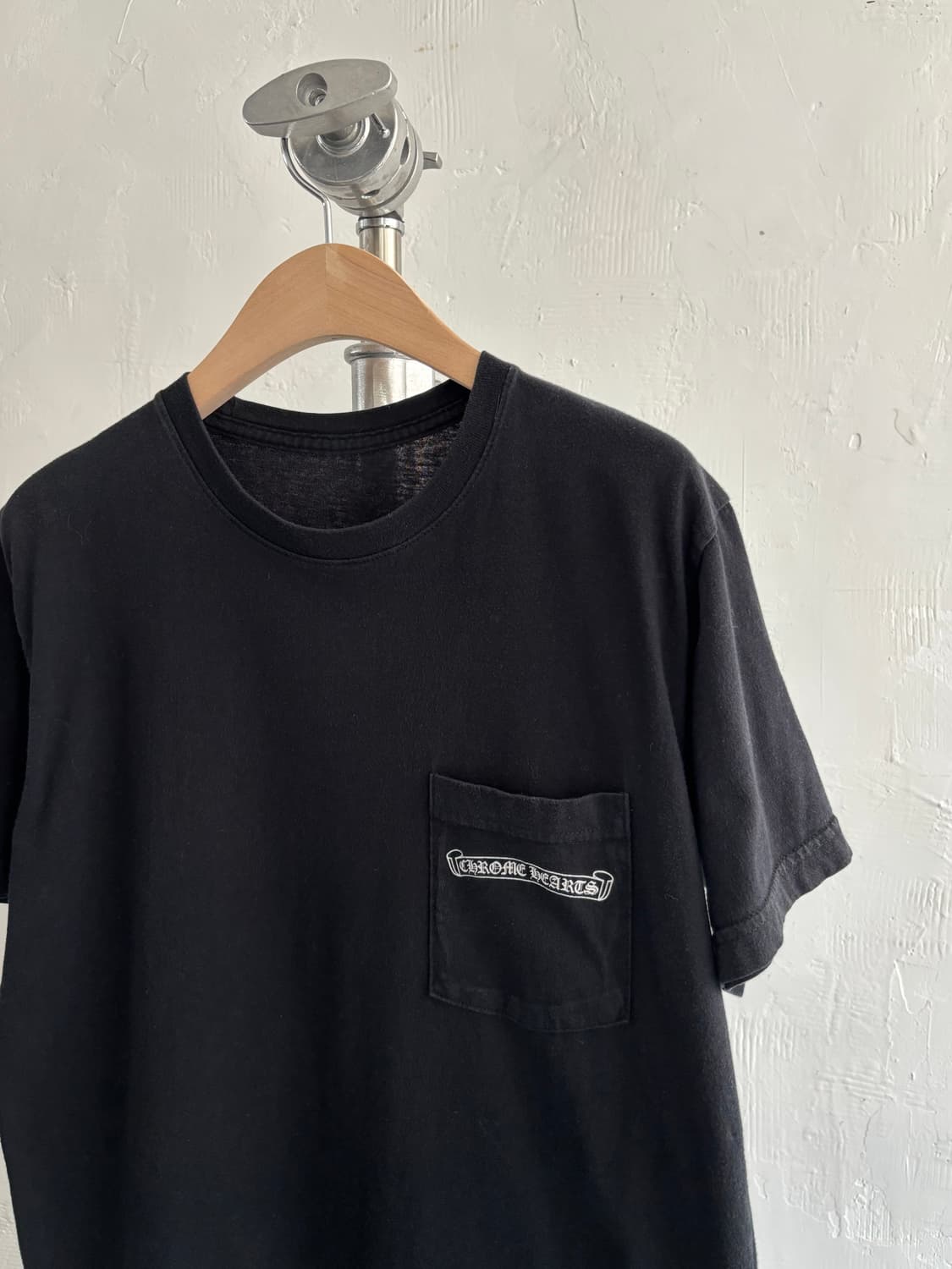 Chrome Hearts 크롬하츠 스크롤 라벨 스타 반팔 티셔츠 상품이미지3