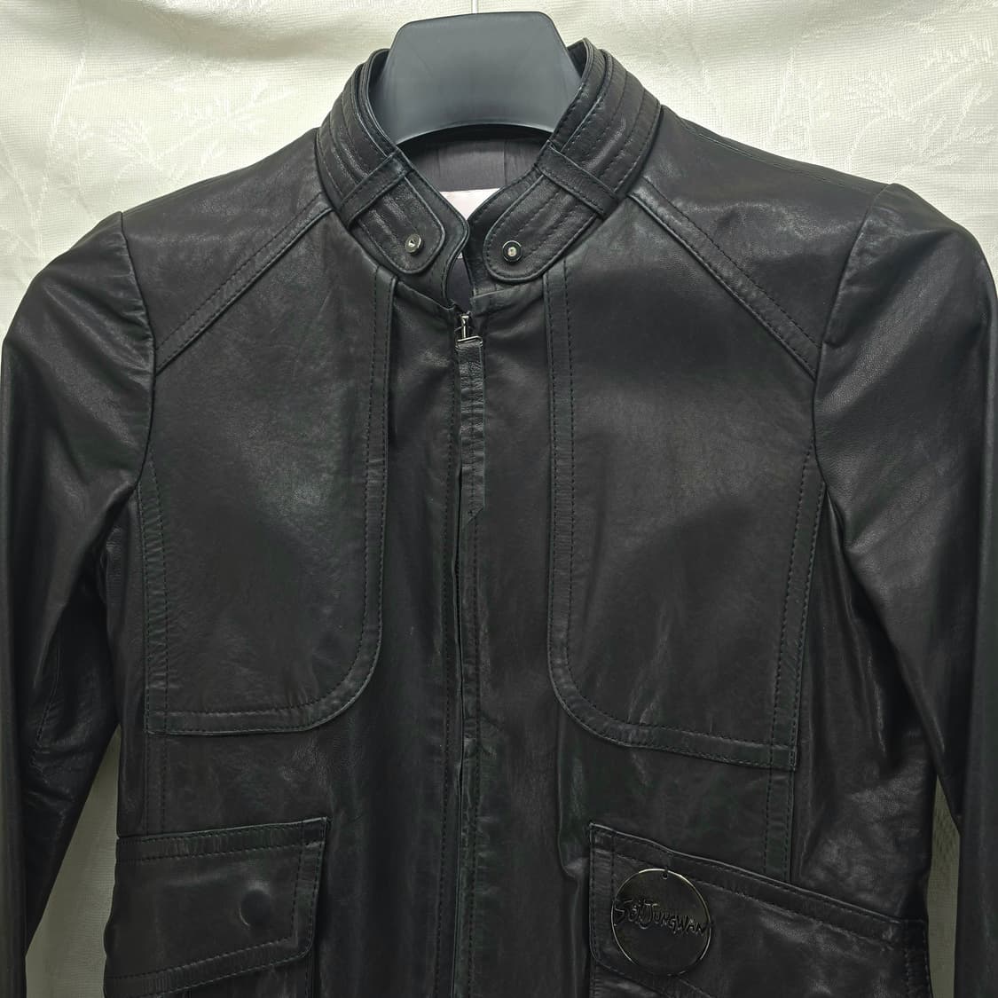 SON JUNG WAN 블랙 레더 여성 라이더 자켓 상품이미지8