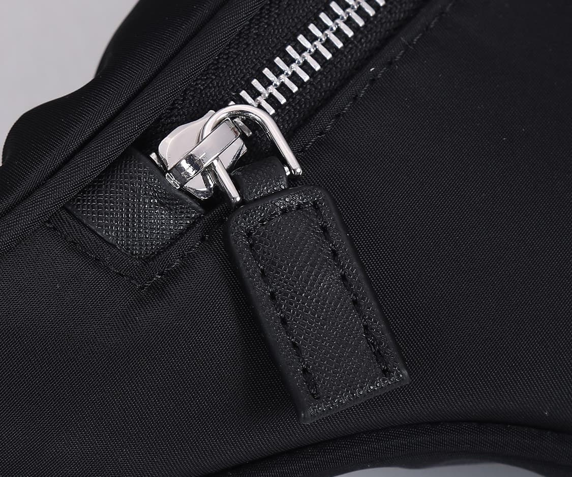 프라다 리나일론 사피아노 레더 벨트백 블랙 상품이미지5