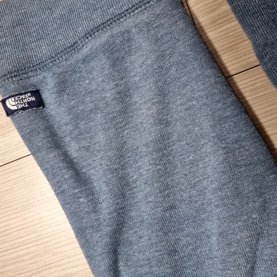 노스페이스 긴팔 헨리넥 티셔츠(105) 상품이미지3