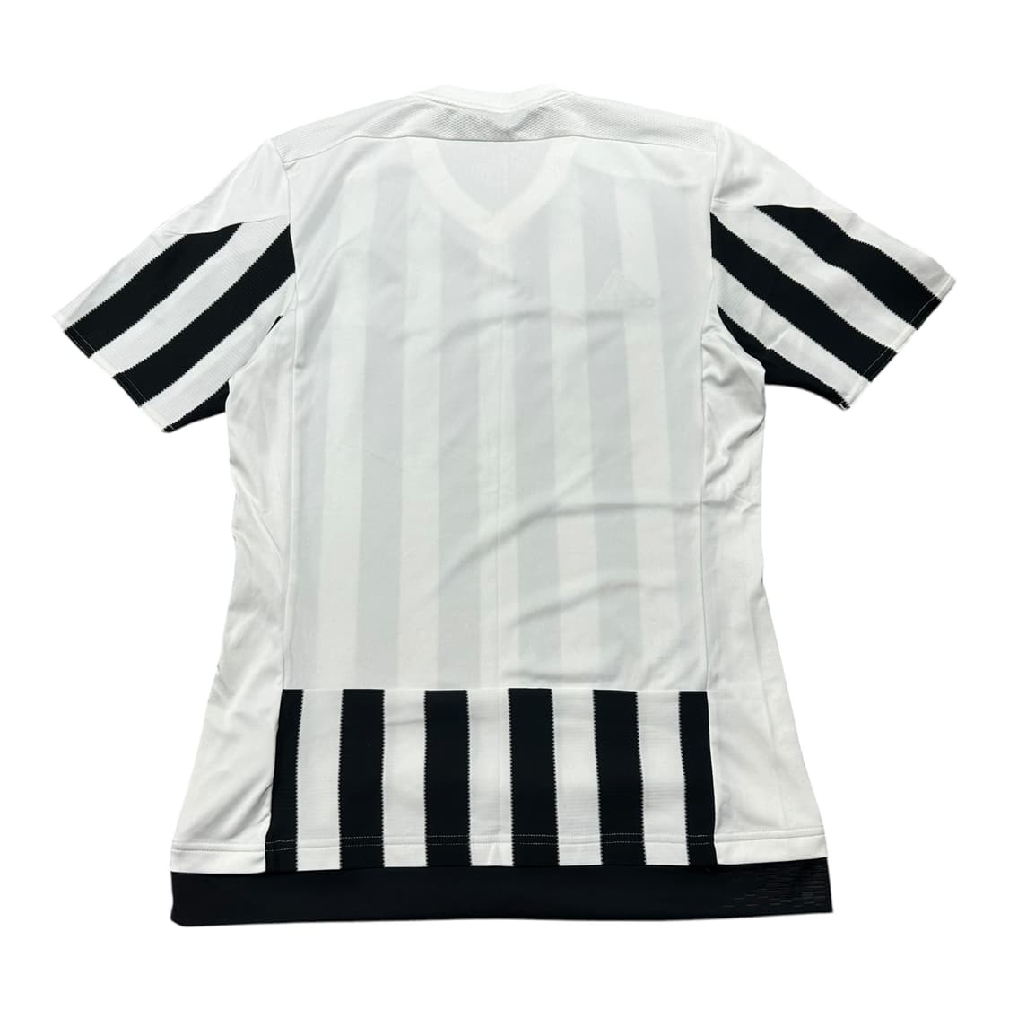 ✨ (바배) 아디다스 15-16 유벤투스 홈 축구 유니폼  상품이미지2