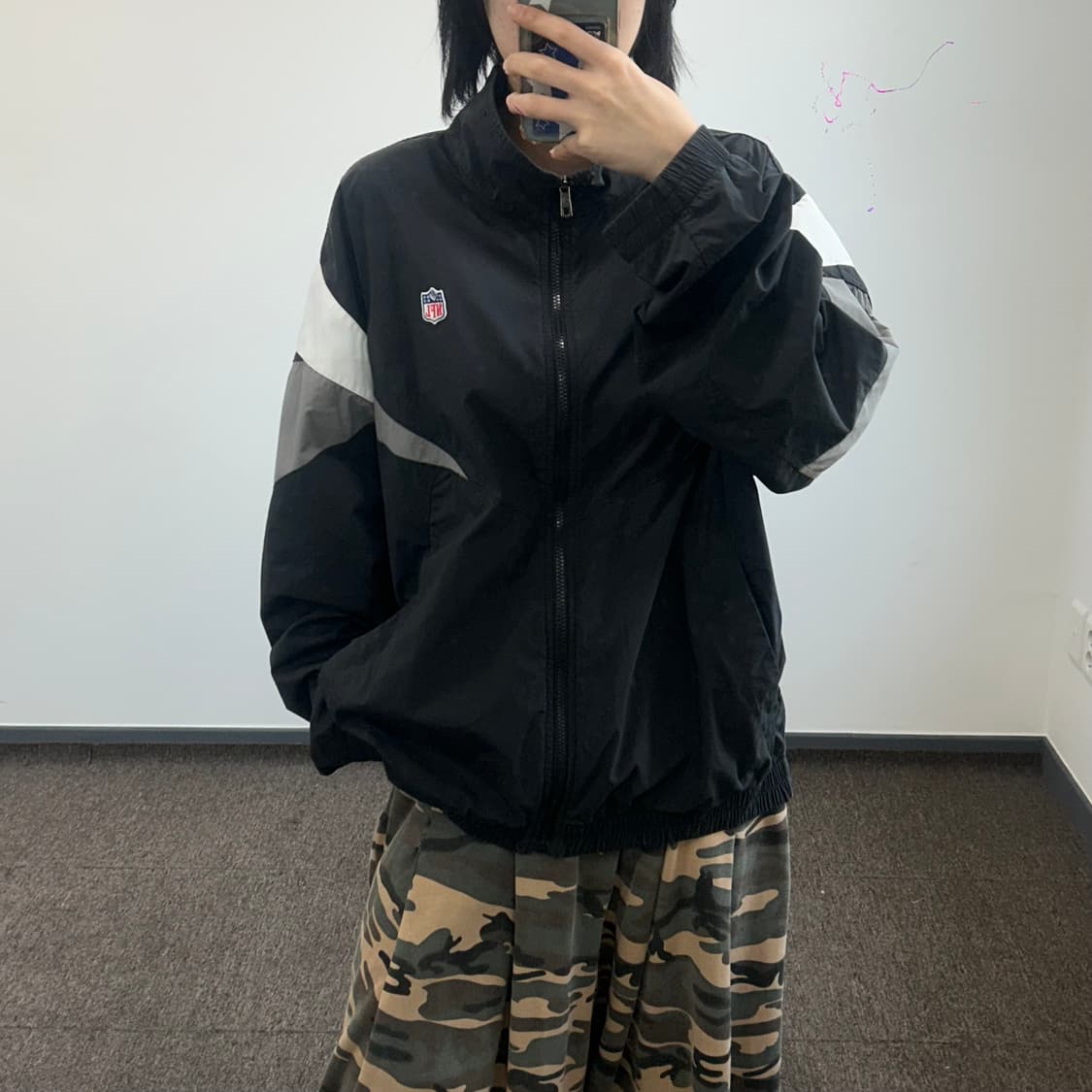 NFL 스몰로고 그레이 배색 바람막이 상품이미지1