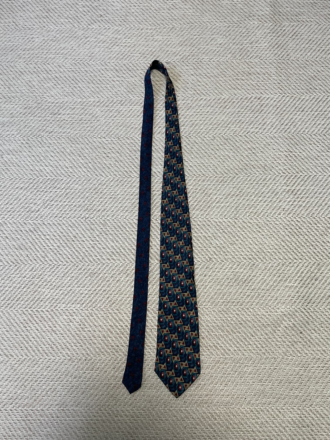 꾸레쥬 지오메트릭 넥타이 J03677 상품이미지2