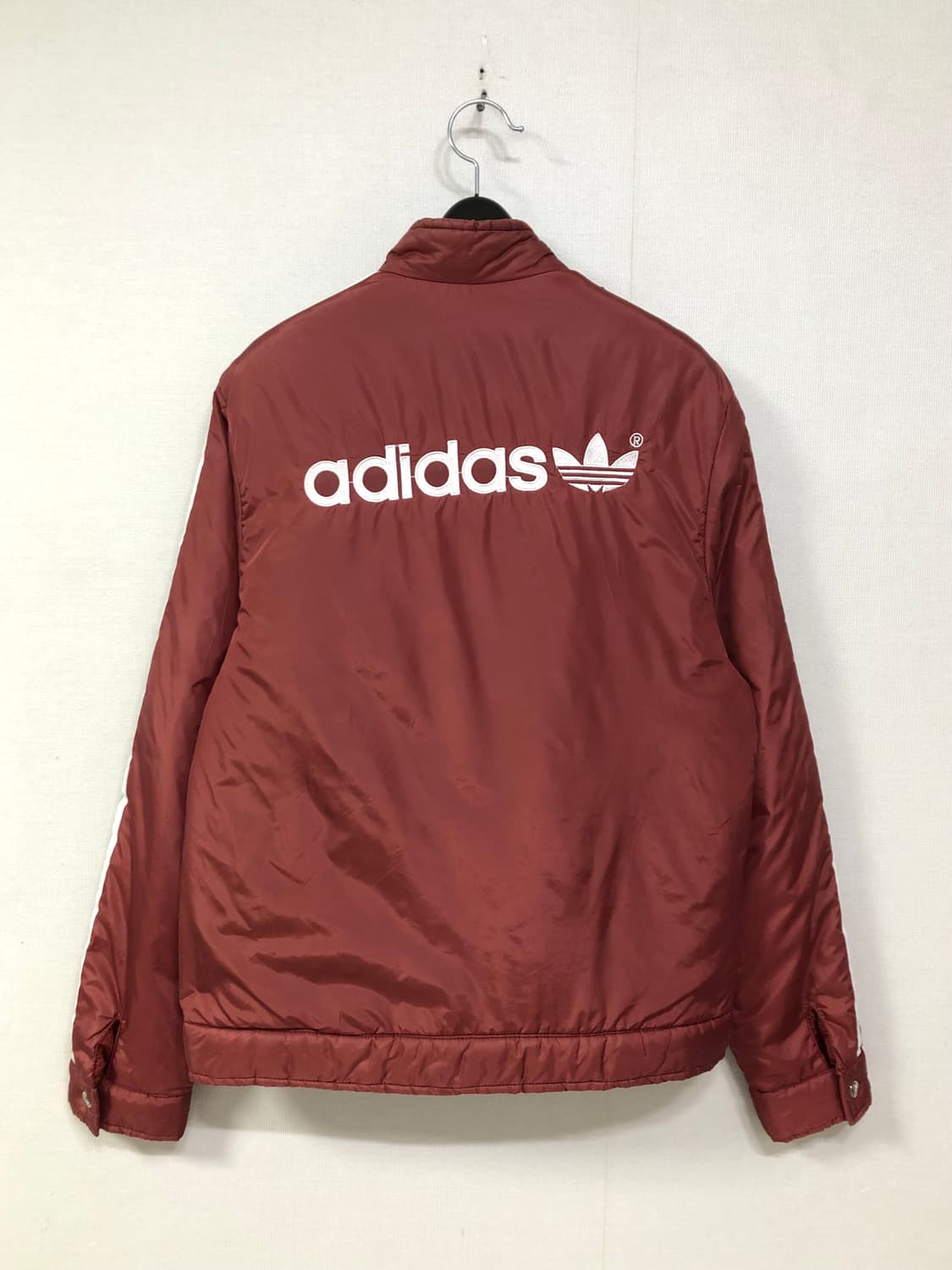 (대장) 아디다스 올드스쿨 스펠아웃 패딩 봄버자켓 _ 딥로즈 상품이미지2