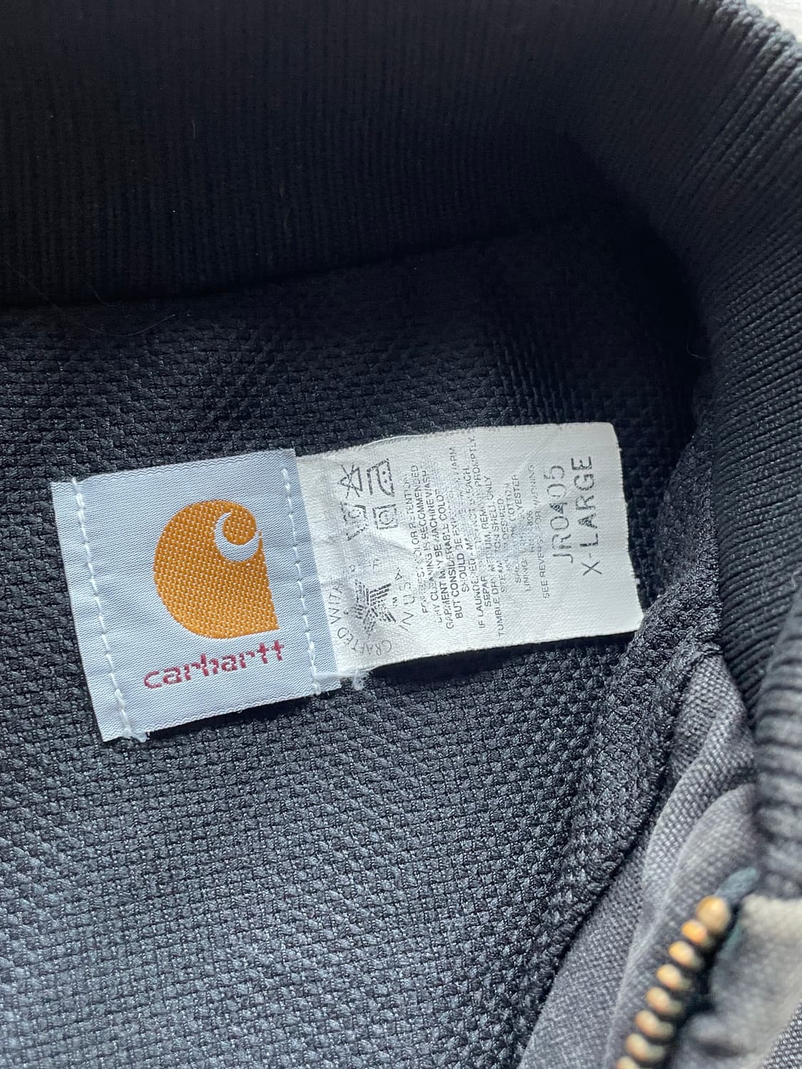 90s 칼하트 아즈텍 블랙 산타페 봄버 JR0405 자켓 상품이미지3