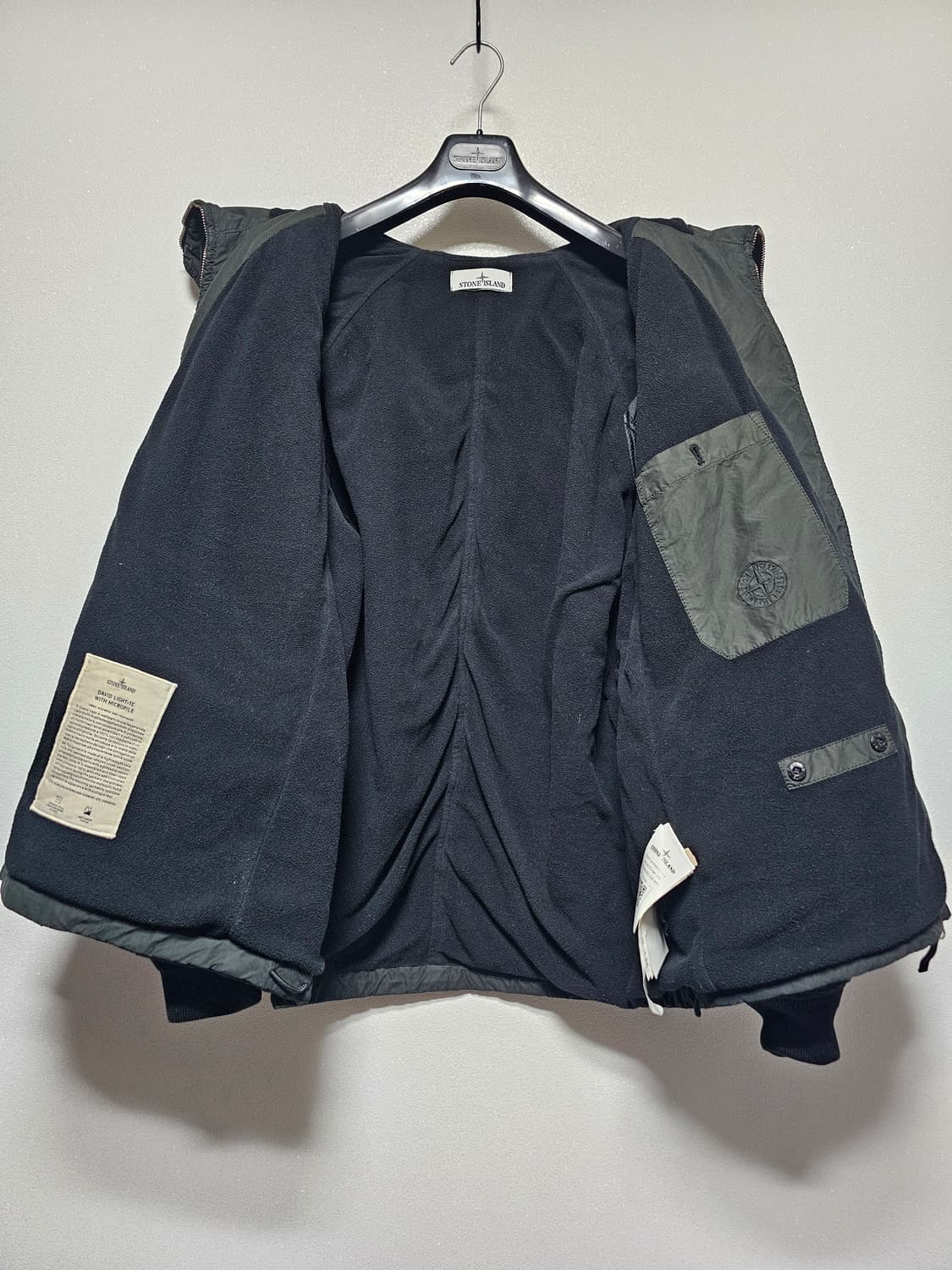 스톤아일랜드 다비드 LIGHT TC MICRO PILE 후드 자켓 상품이미지5