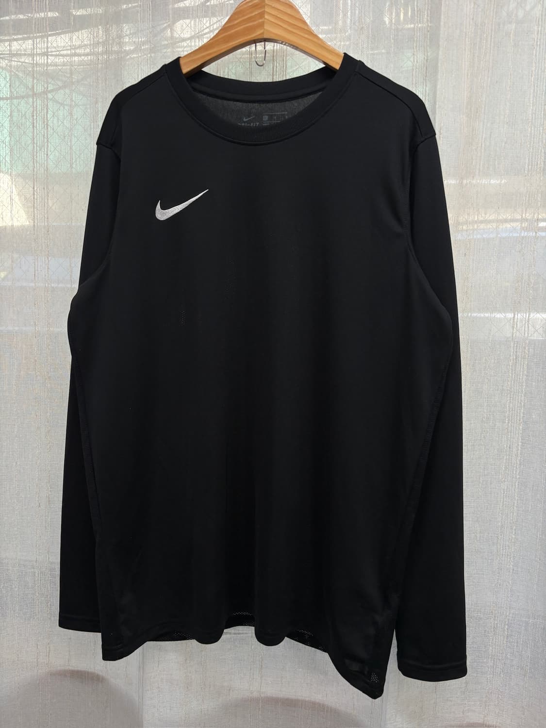 Nike 나이키 기능성 러닝 운동복 긴팔티 상품이미지1