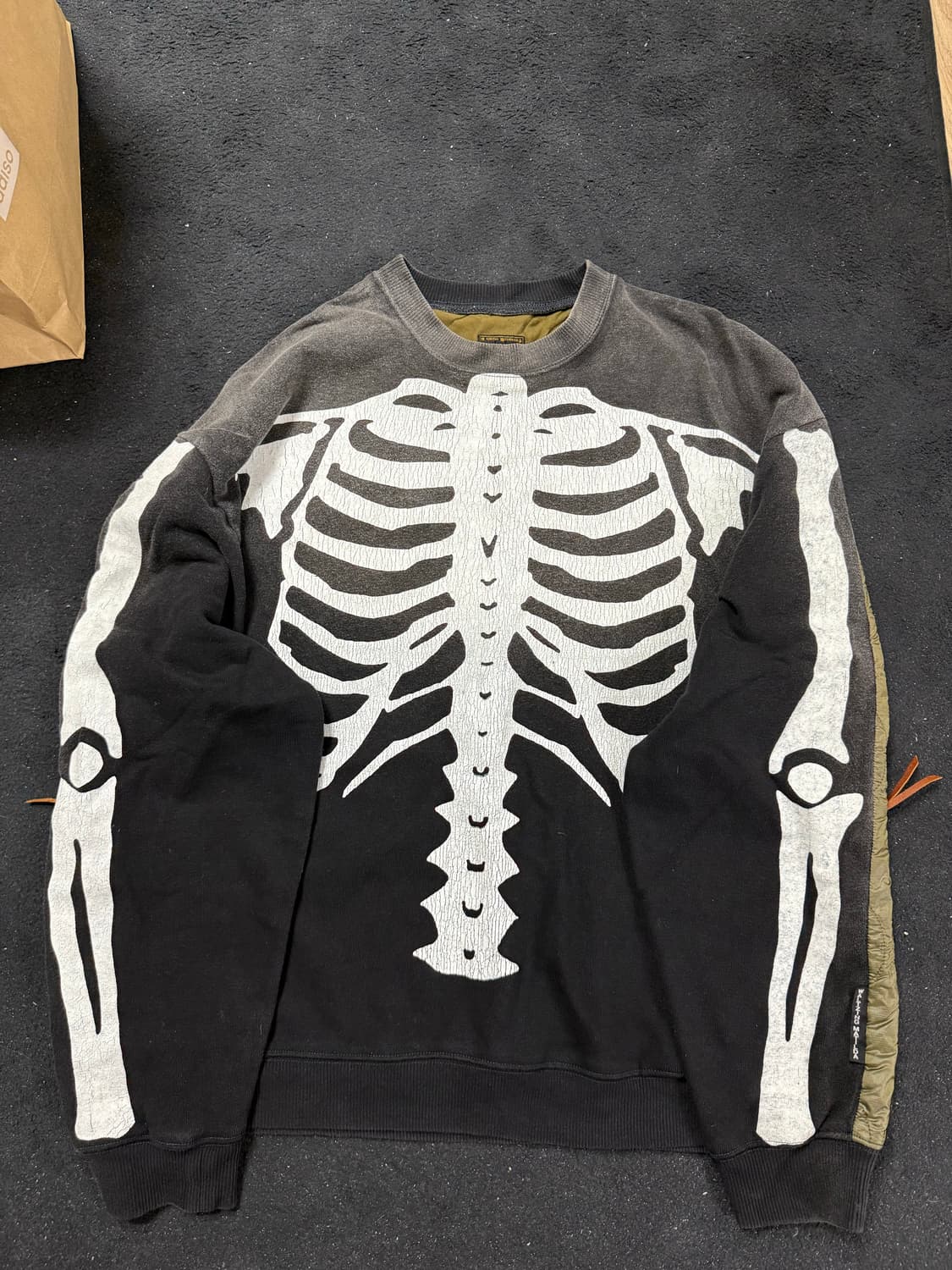 3) 캐피탈 컨트리 본 비박 빅 플리스 퀄팅 맨투맨 상품이미지1