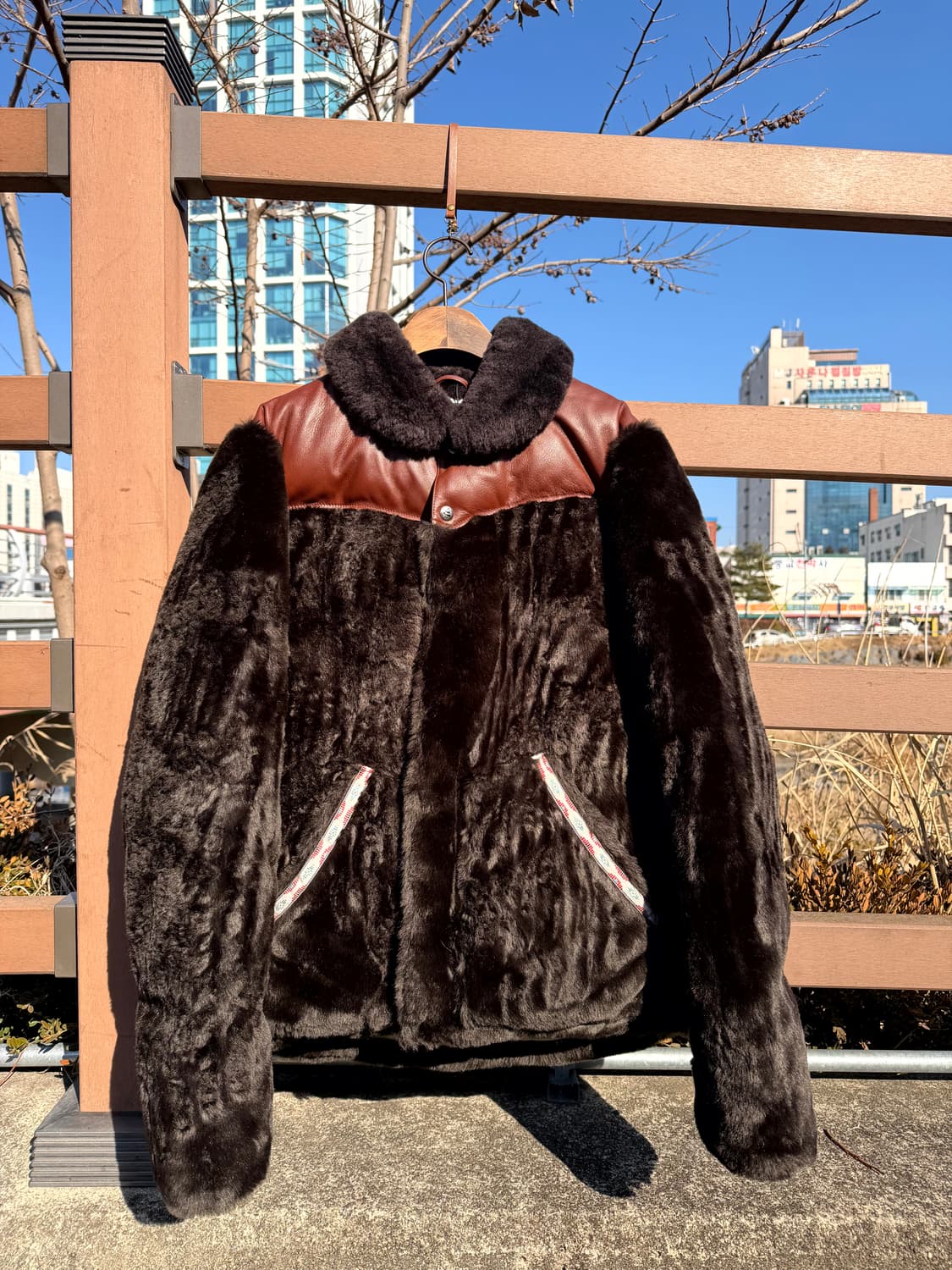 Cape Heights 케이프하이츠 sample 다운 상품이미지1