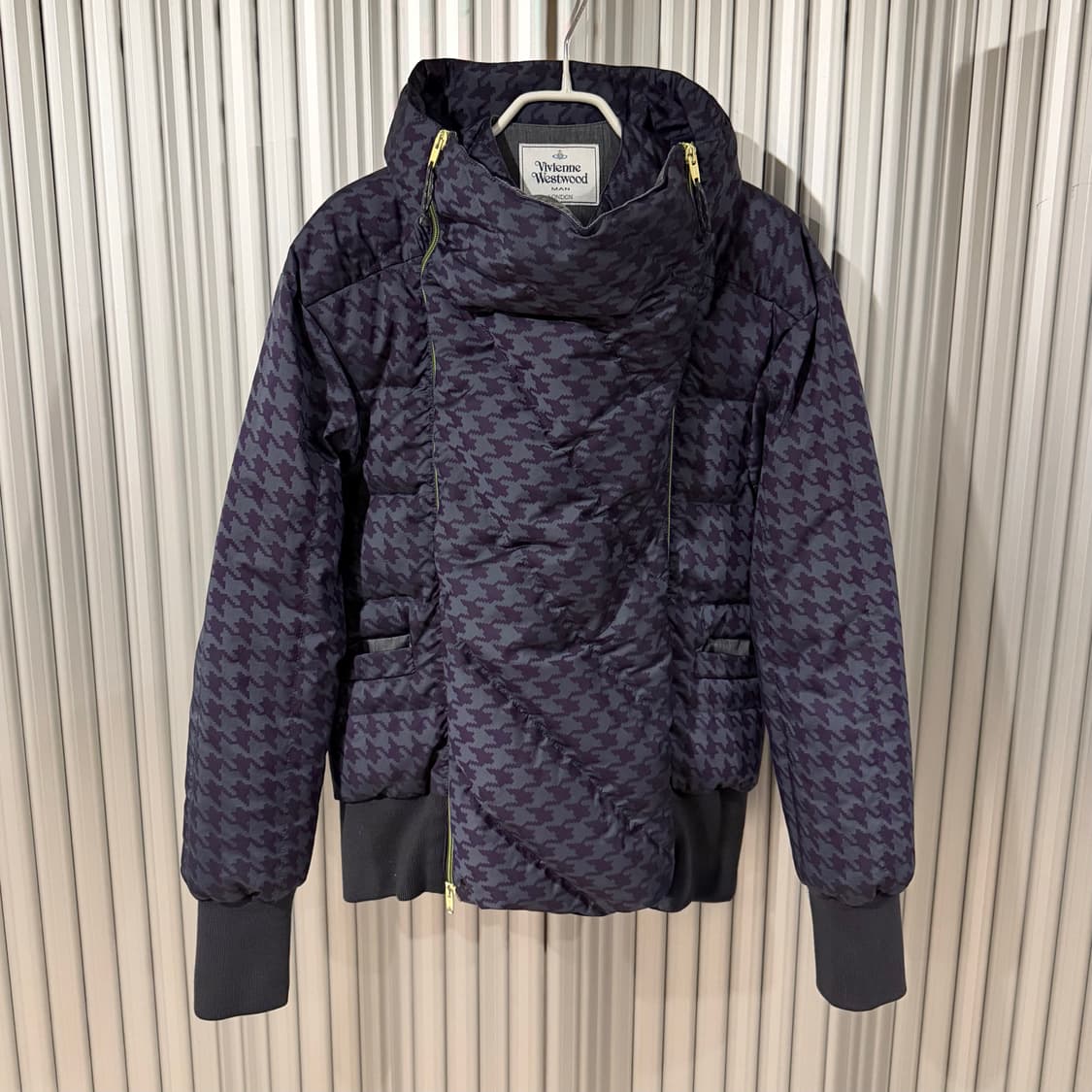 vivienne westwood puffer 상품이미지2
