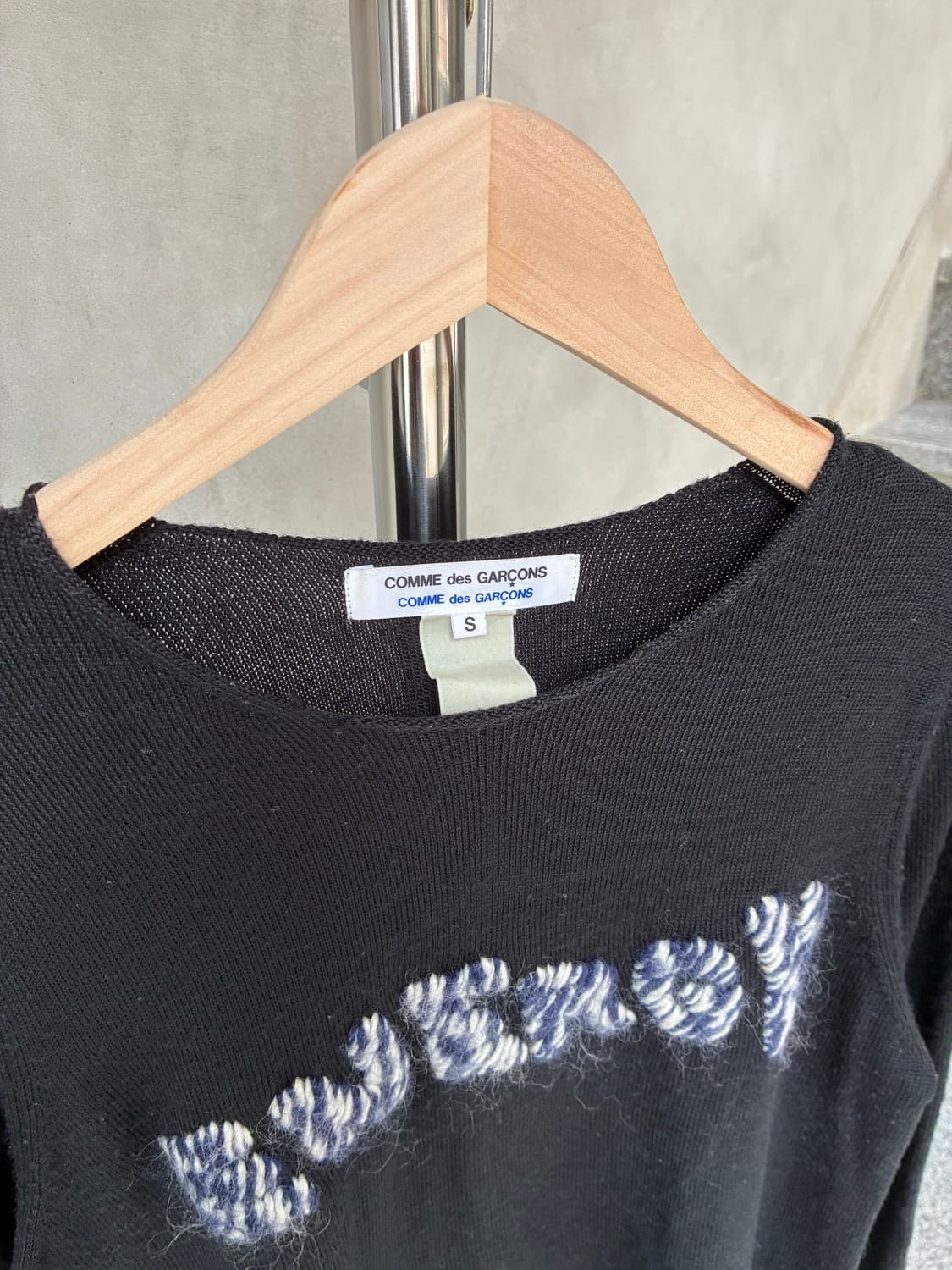 꼼데가르송 레터링 니트 상품이미지7