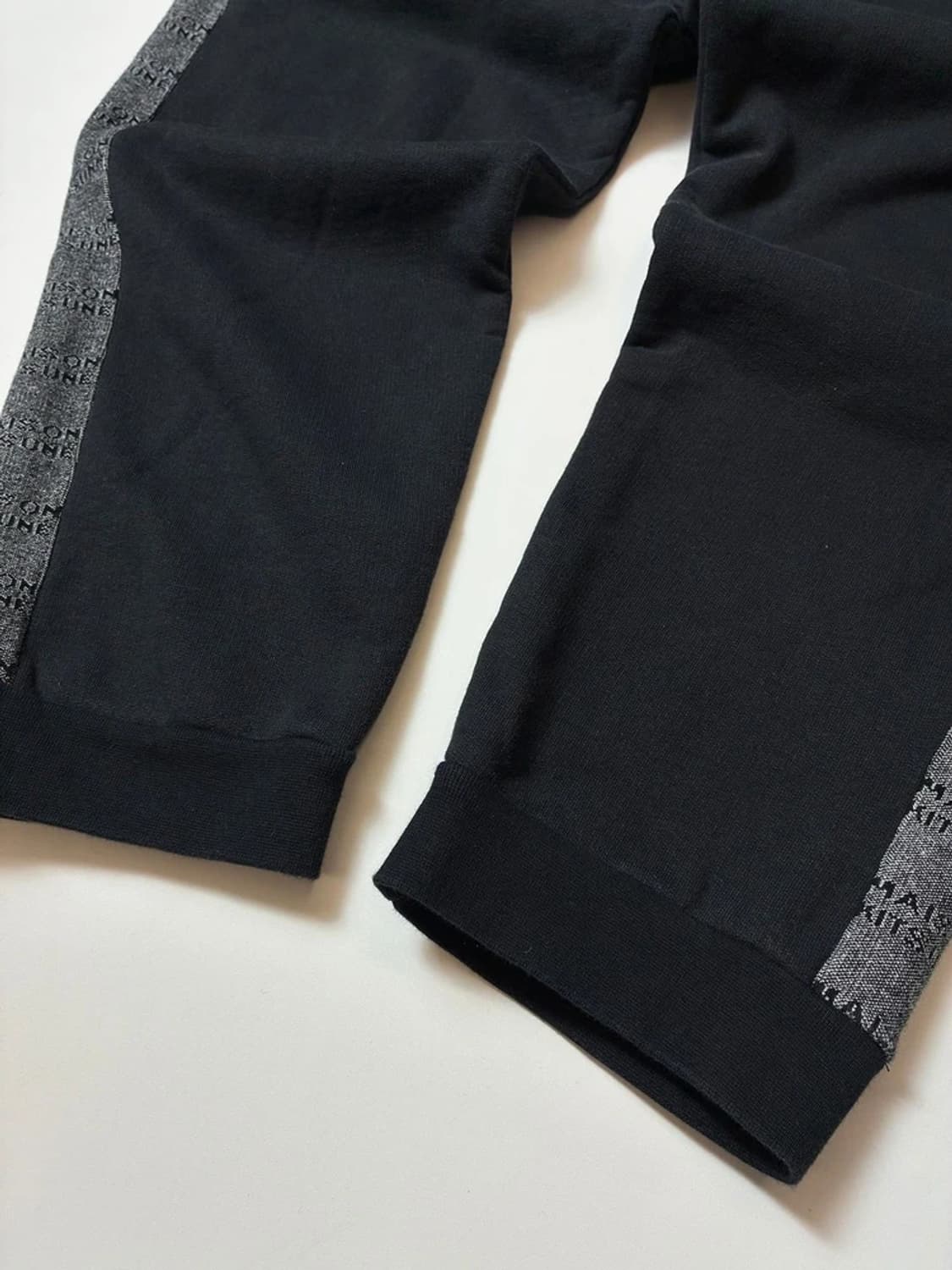 메종키츠네 사이드라인 헤비 코튼 스웻 팬츠 PN8842 상품이미지3