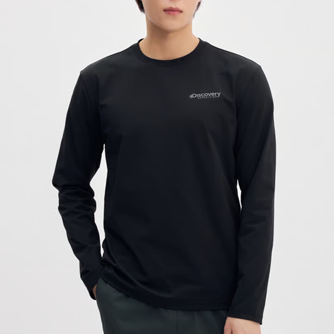 디스커버리 / 에센셜 기능성 긴팔 티셔츠 (100) Black 상품이미지4