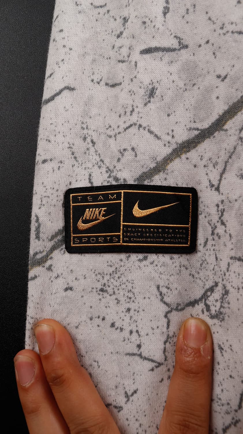 나이키 금색로고 후드 상품이미지3