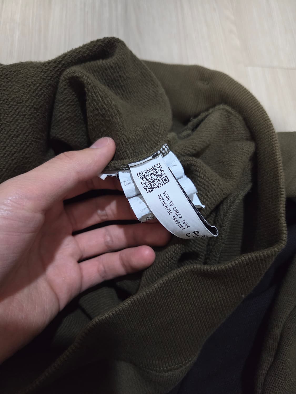 [정품] CP컴퍼니 맨투맨 상품이미지5