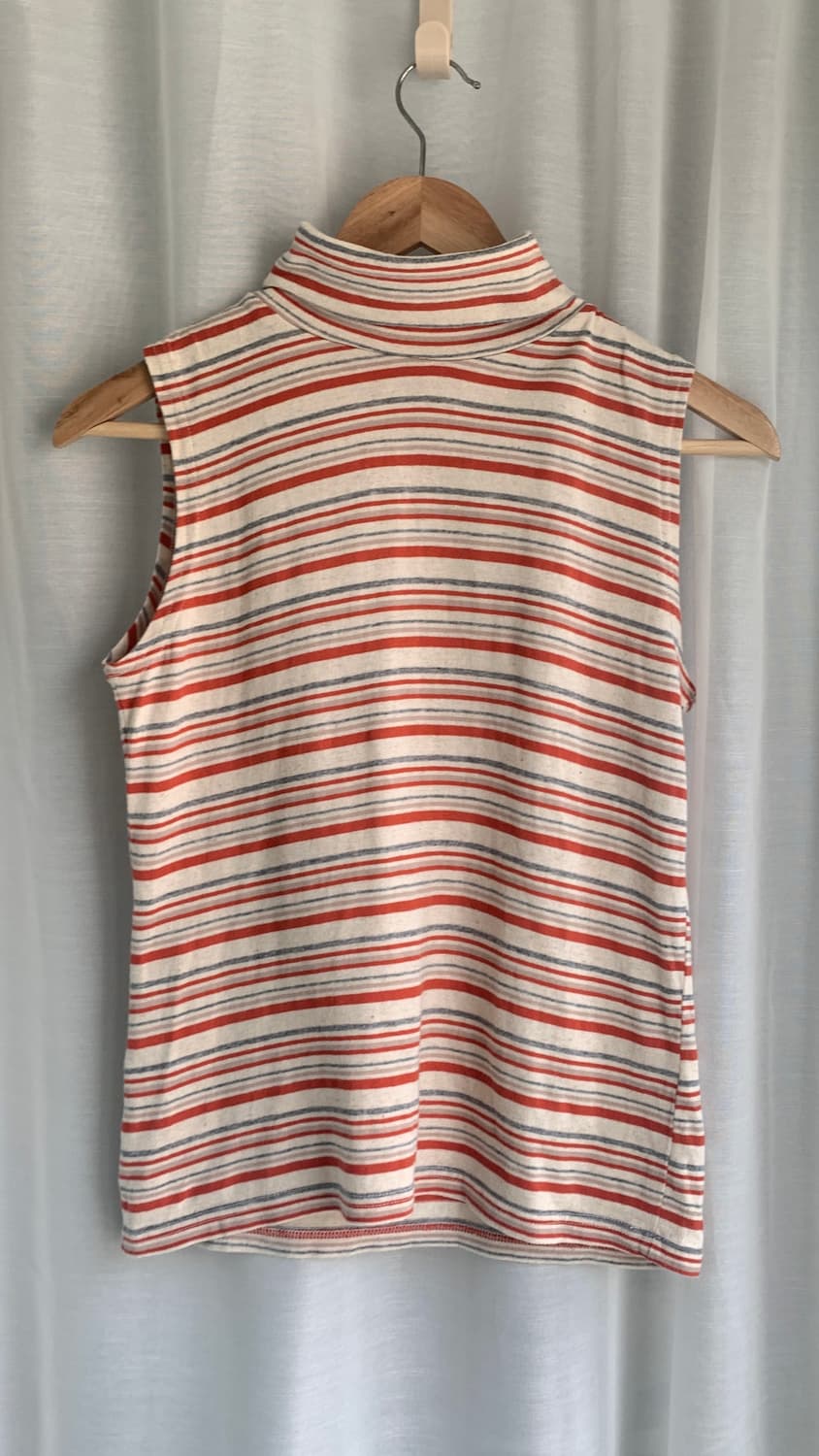 Stripe turtleneck sleeveless 상품이미지2