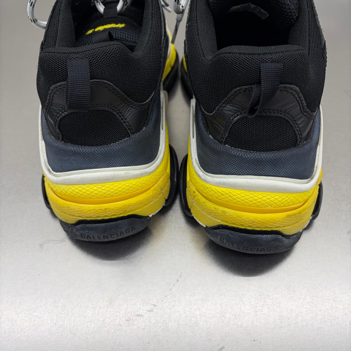 발렌시아가 트리플 S 블랙 옐로우 화이트 상품이미지4