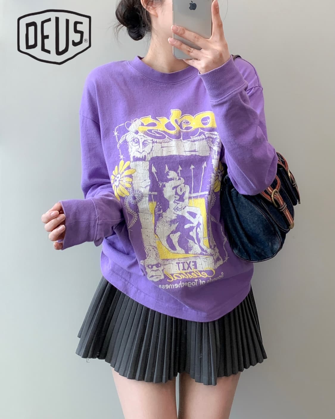 데우스 엑스 마키나 롱슬리브 상품이미지1