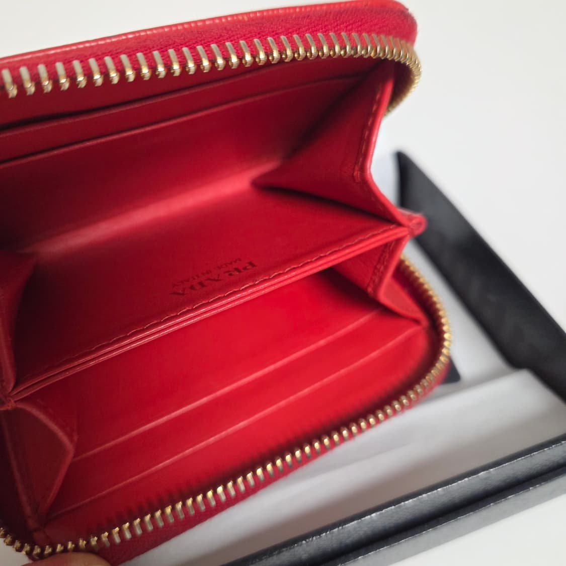 PRADA 프라다 정품 비텔로무브 카드지갑 반지갑 지퍼돌이 코인펄스 상품이미지7