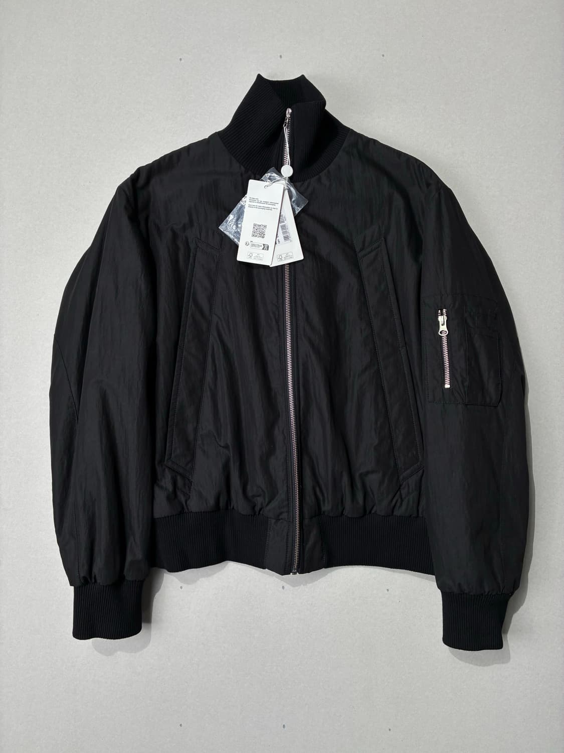 MM6 메종 마르지엘라 스포츠 탱커 자켓 블랙 44사이즈 상품이미지1