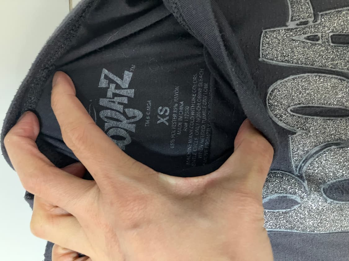 bratz 브랫츠 Y2K 2000s 그래픽 반팔티 챠콜 그레이 상품이미지4