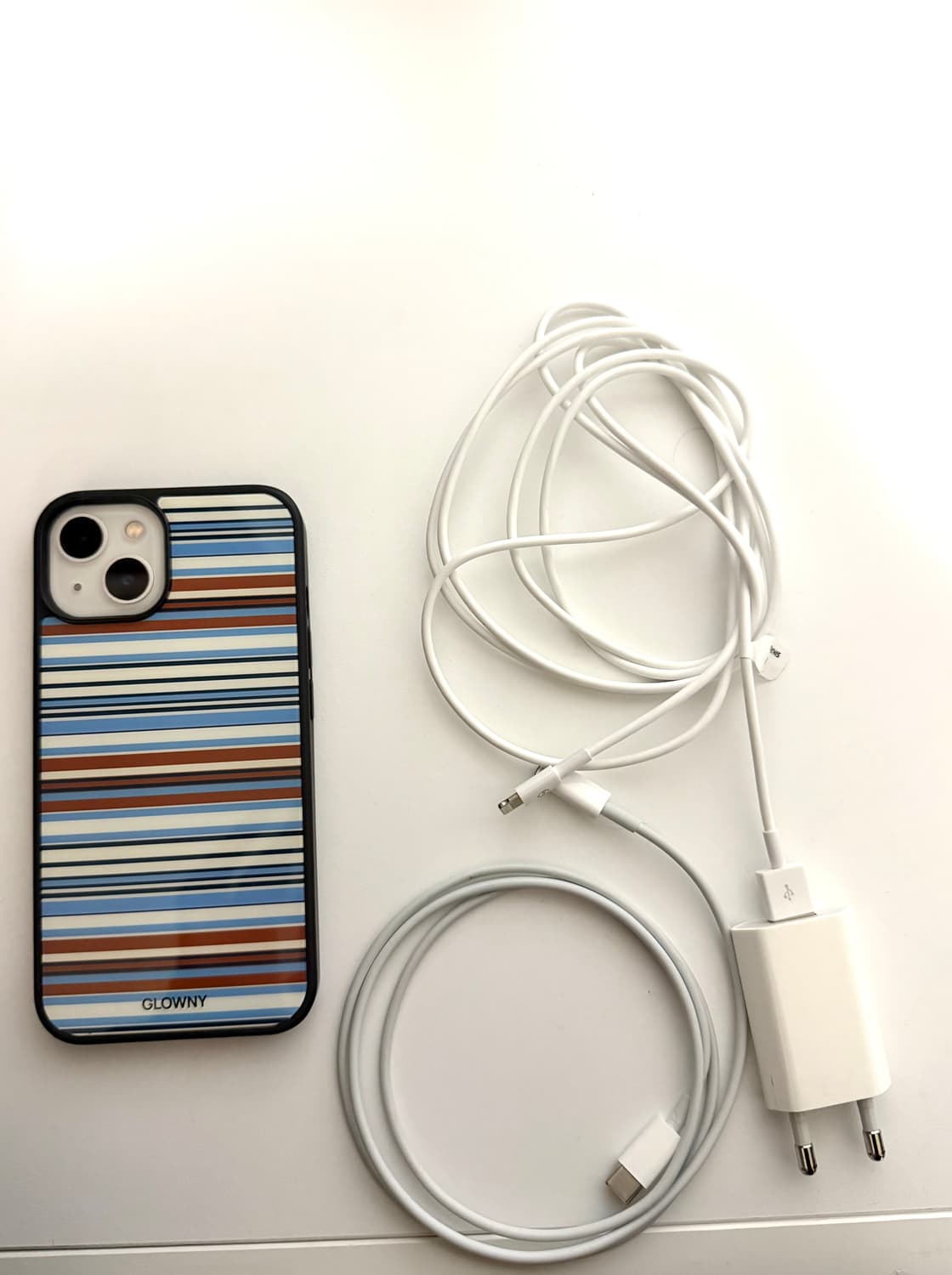 아이폰13 128GB 풀박스 + 글로니 케이스 + 정품 맥세이프 케이스 상품이미지2