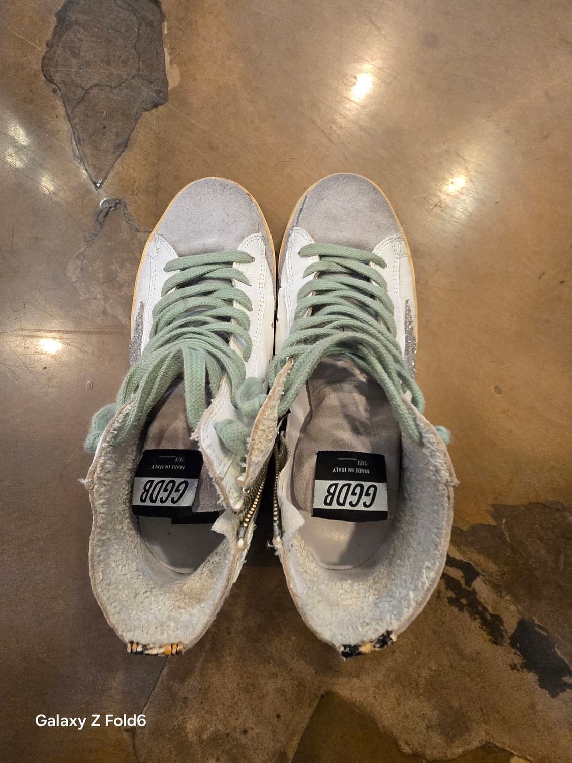 골든구스 프란시하이탑 35사이즈 신발팔아요 상품이미지2