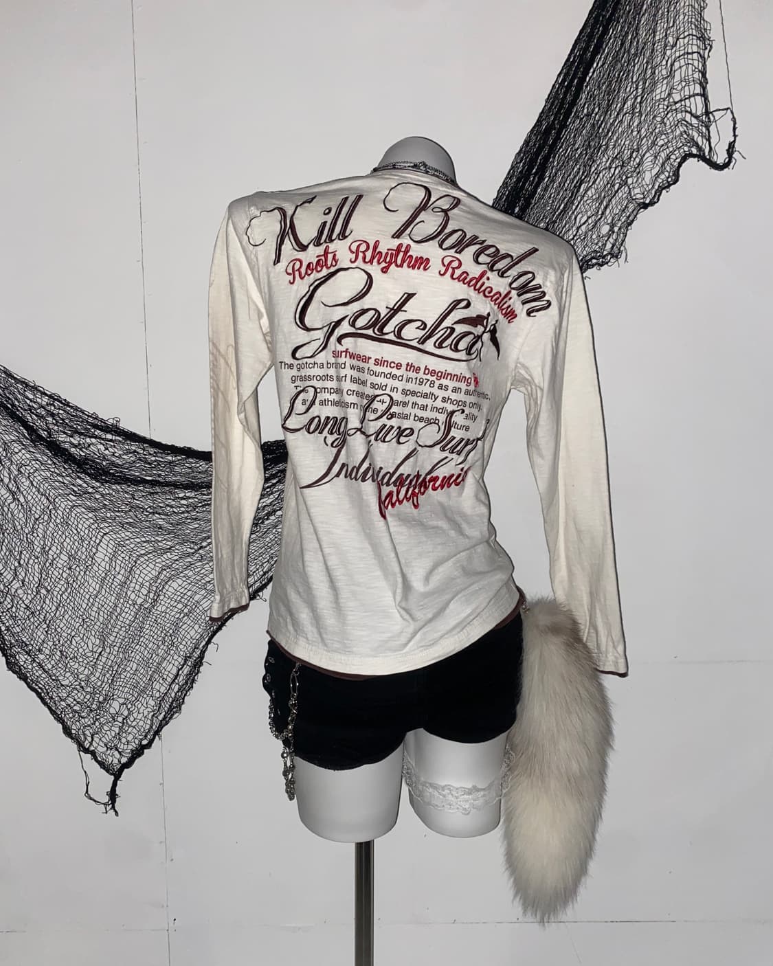 갓차 펑크 고딕 레터링 롱슬리브໒꒱ 상품이미지3