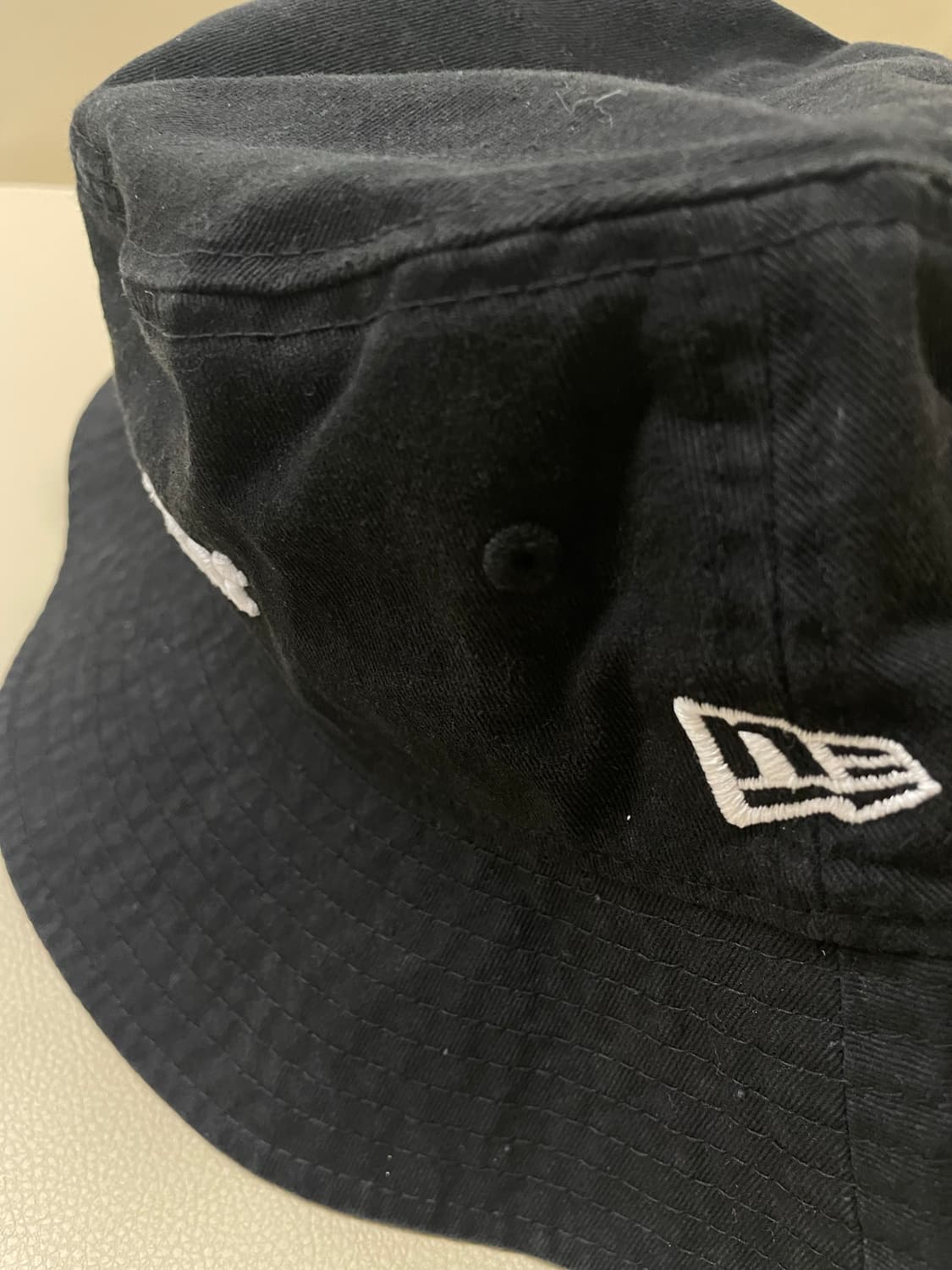 뉴에라 디스이즈네버댓 버킷햇 상품이미지3