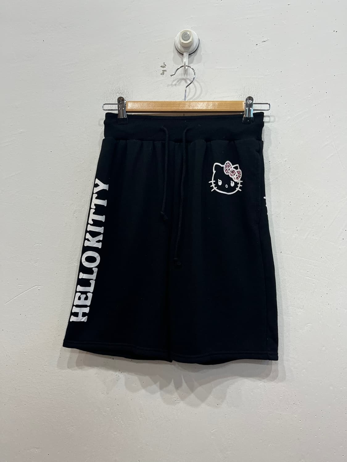 산리오 헬로키티 쇼츠 반바지  상품이미지2
