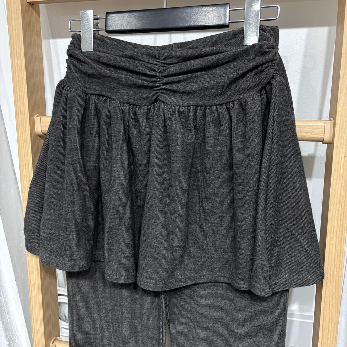 [새상품] 플리츠 레이어드 레깅스 상품이미지2