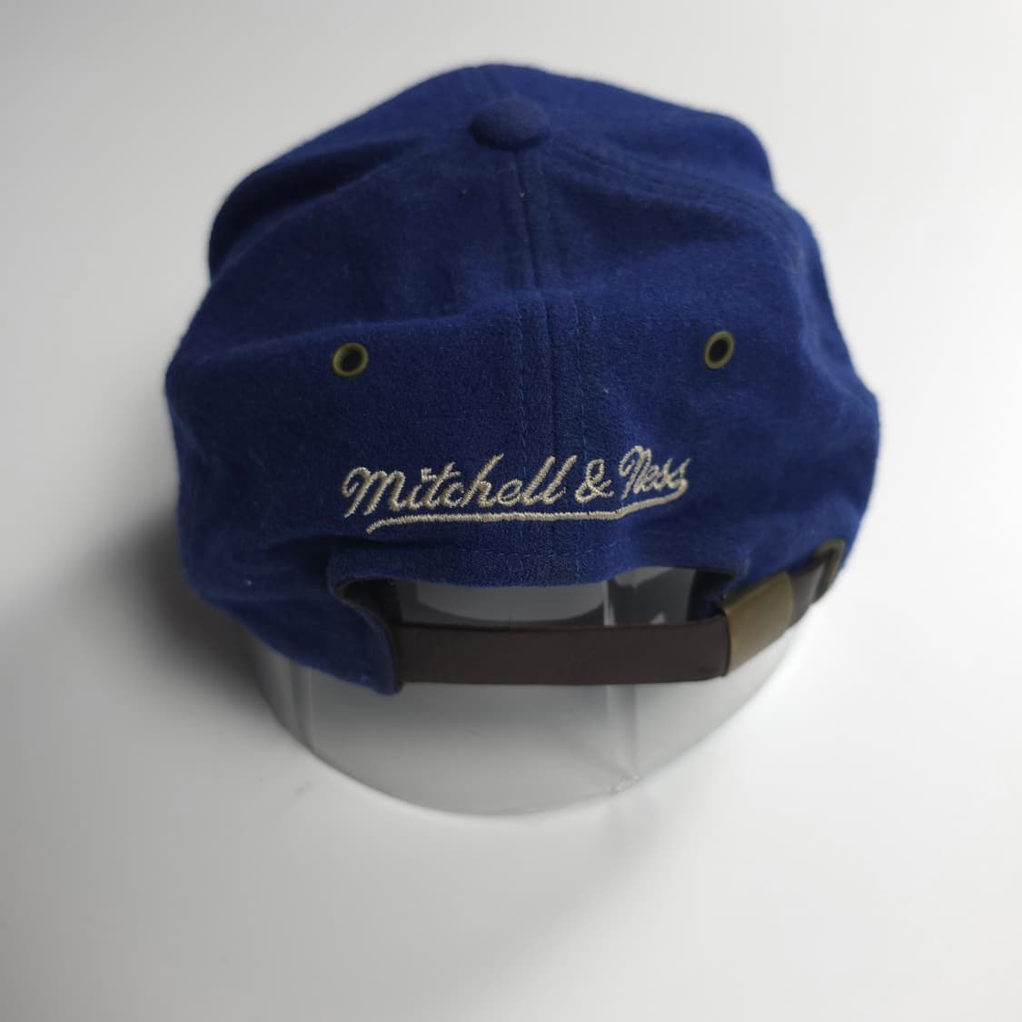 00s 미첼앤네스 아카이브 NHL 토론토 메이플 립스 스웨이드 모직 볼캡 상품이미지2