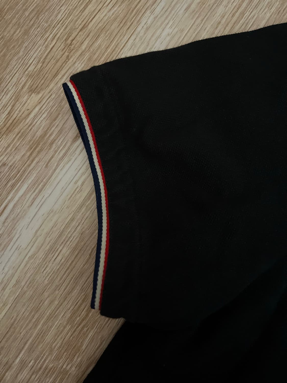 [정품/s급] 몽클레어 카라티 폴로티 반팔 상품이미지5