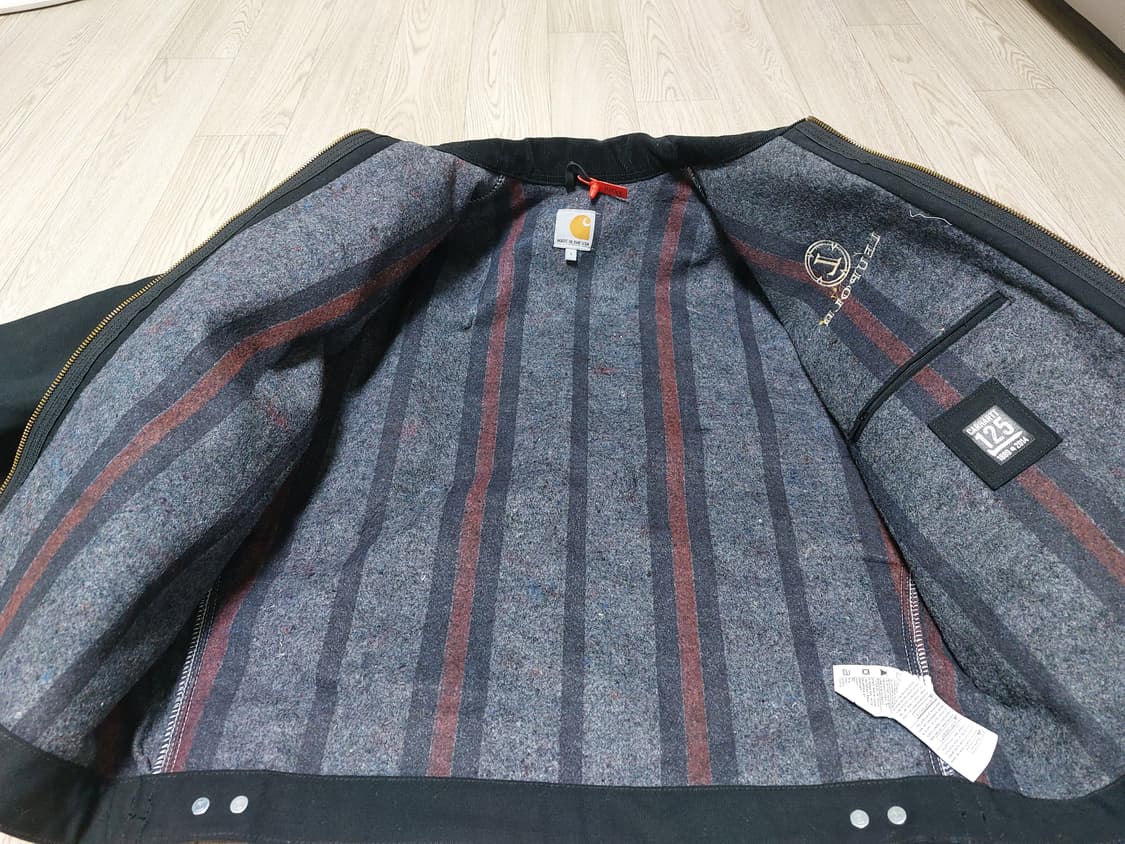 칼하트  j001 L 125주년 데드스탁 디트로이트 상품이미지3