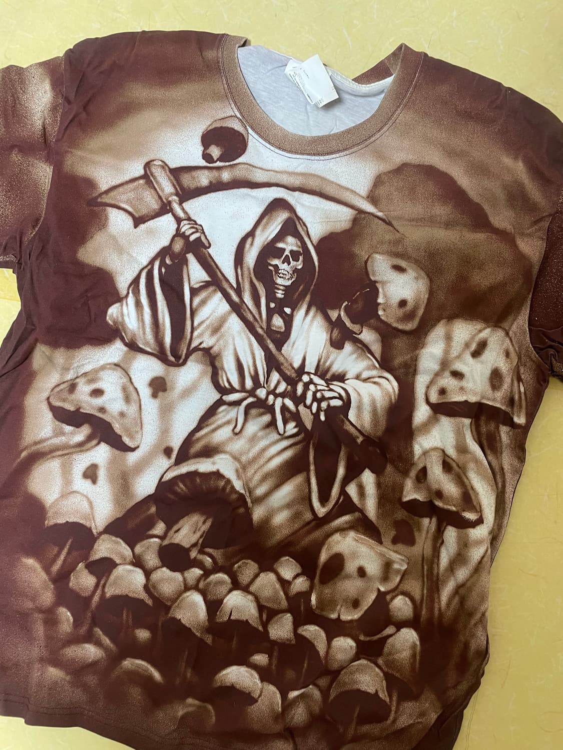 stockholm surfboard club 사신 반팔티 상품이미지2