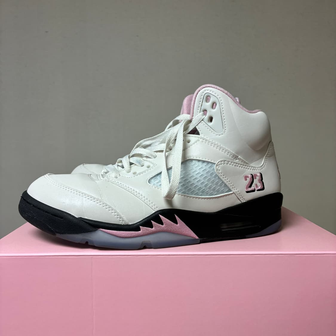 [260]나이키 에어 조던 5 레트로 화이트/핑크 상품이미지2