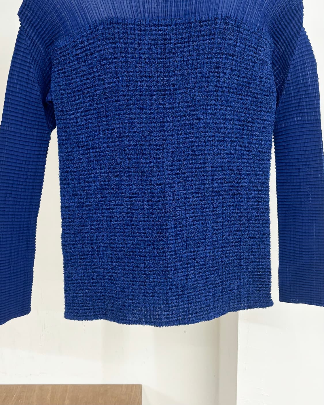 이세이 미야케 블루 플리츠 티셔츠 상품이미지5