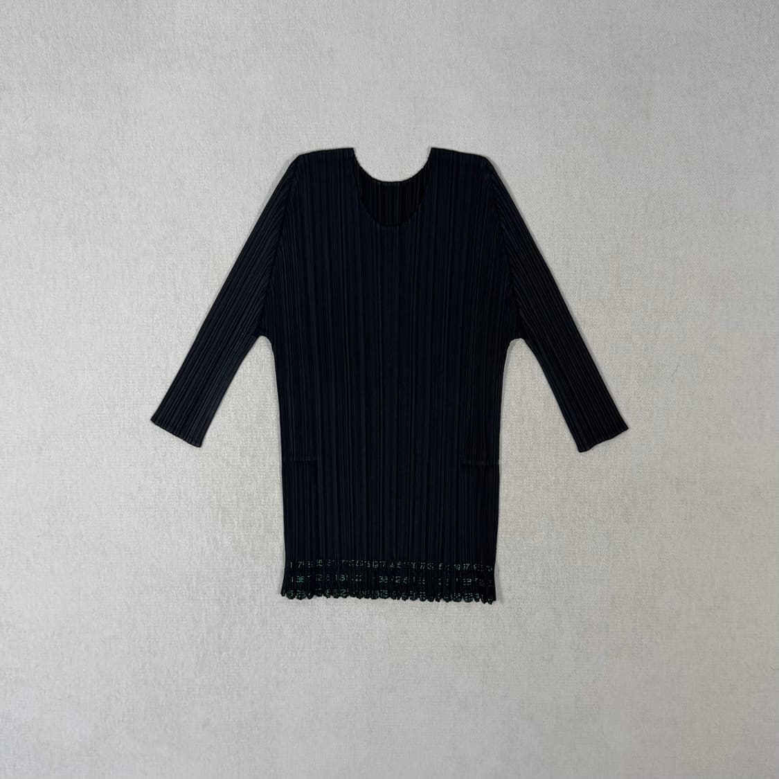 Number Pattern black top 상품이미지1