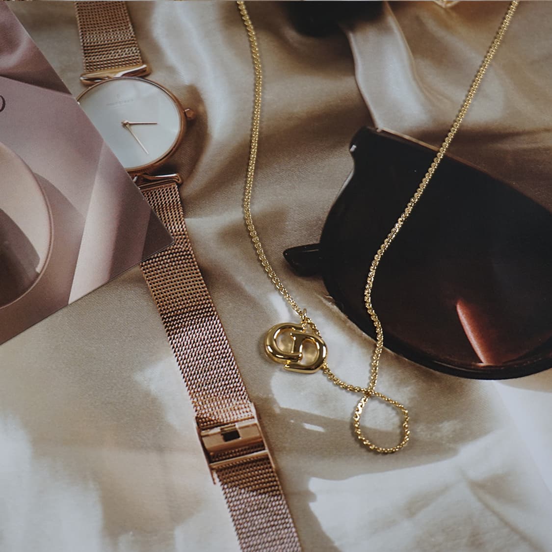 디올 CD로고 예리 목걸이 상품이미지3