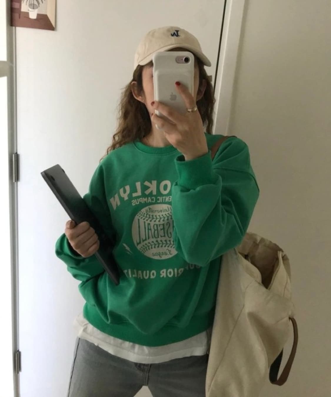 시엔느 브루클린 맨투맨 그린 상품이미지1